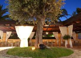 Apartamentos Playa Es Cana 4