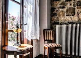 Elia Woodstone Houses 4