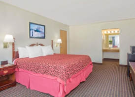 A Red Dot Inn 5
