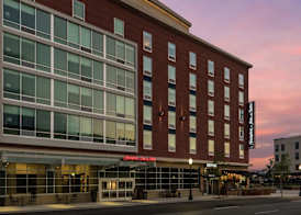 Hampton Inn & Suites Fort Wayne Downtown 3