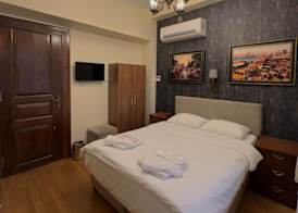 Nan Hotel 4