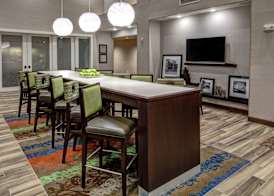 Hampton Inn & Suites Culpeper 4