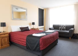 Graham Apartments 4