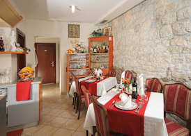 Hotel Trogir 5