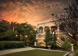 Praya Palazzo 2