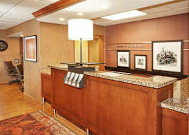 Hampton Inn Lafayette 5