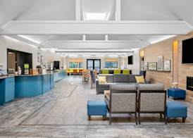Country Inn & Suites by Radisson, Muskegon, MI 3