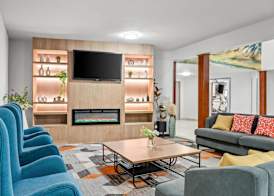 Comfort Inn & Suites 2