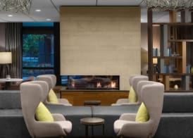 Courtyard by Marriott Seattle Bellevue/Downtown 4