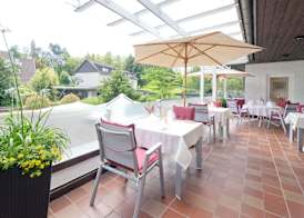 Romantik Waldhotel Mangold 2