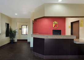 Super 8 by Wyndham Lees Summit 2