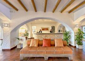 COLONNA GRAND HOTEL CAPO TESTA, a Colonna Luxury Beach Hotel, Santa Teresa Sardegna 3
