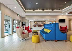 Holiday Inn Express & Suites ORLANDO - LAKE BUENA VISTA by IHG 2