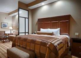 Best Western Plus KC Speedway Inn & Suites 5
