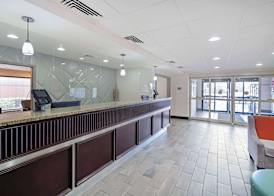 Best Western Plus Chicagoland - Countryside 3