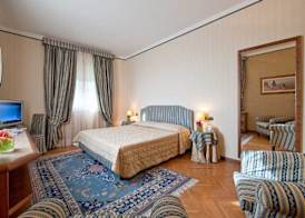 Grand Hotel Nizza Et Suisse 4