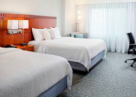 Courtyard by Marriott Roanoke Airport 4