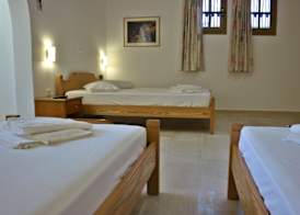 Proteas Hotel & Suites 5