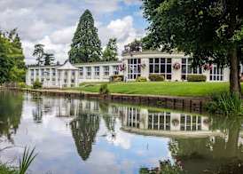 DoubleTree by Hilton Cheltenham-Cotswolds 2