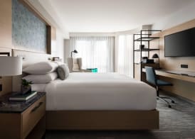 Vancouver Airport Marriott Hotel 4