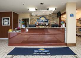 Days Hotel by Wyndham Allentown Airport / Lehigh Valley 4