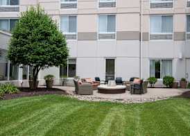 Hilton Garden Inn BWI Airport 2