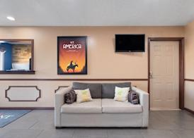 Baymont by Wyndham Commerce GA Near Tanger Outlets Mall 4