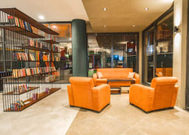 Kleopatra Tower Suite Hotel 2