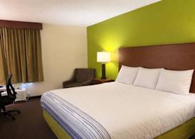 Coratel Plus Suites by Jasper Black River Falls 2
