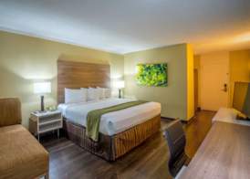 Wyndham Garden Washington DC North 5