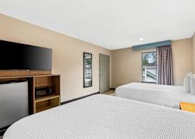 Days Inn by Wyndham Bainbridge 5