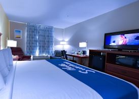Days Inn by Wyndham Greensboro NC 5