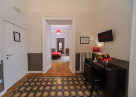 Spaccanapoli Comfort Suites 5