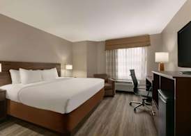 Country Inn & Suites by Radisson, Roanoke Rapids, NC 5