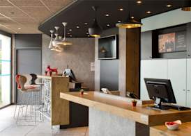 ibis Montceau les Mines 3