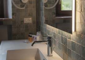 Borgo Le Noci Chianti Retreat & Pool 3
