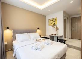 DOMIOS Suites Athens 2