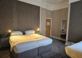 The Townhouse Chester 5