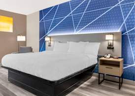 Comfort Inn & Suites Springfield 5