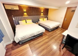Naila Hotel 4