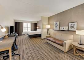 Country Inn & Suites by Radisson, Findlay, OH 4