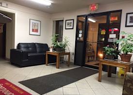 Econo Lodge 2