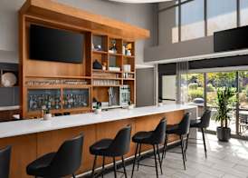SpringHill Suites by Marriott Seattle Issaquah 3