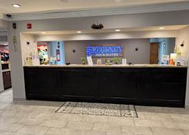 Regency Inn & Suites New London, Mystic 5