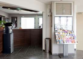 Orly Superior Hotel 3