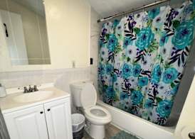 184 Heath St 5