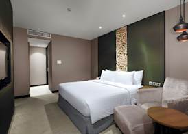 Aston Priority Simatupang Hotel and Conference Center 5