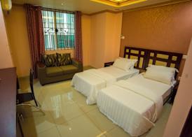 Euro Hotel and Apartments 5