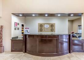 Comfort Suites Houston IAH Airport - Beltway 8 2