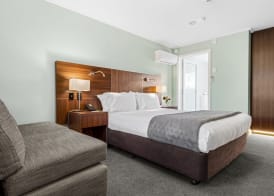 Holiday Inn QUEENSTOWN FRANKTON ROAD by IHG 4